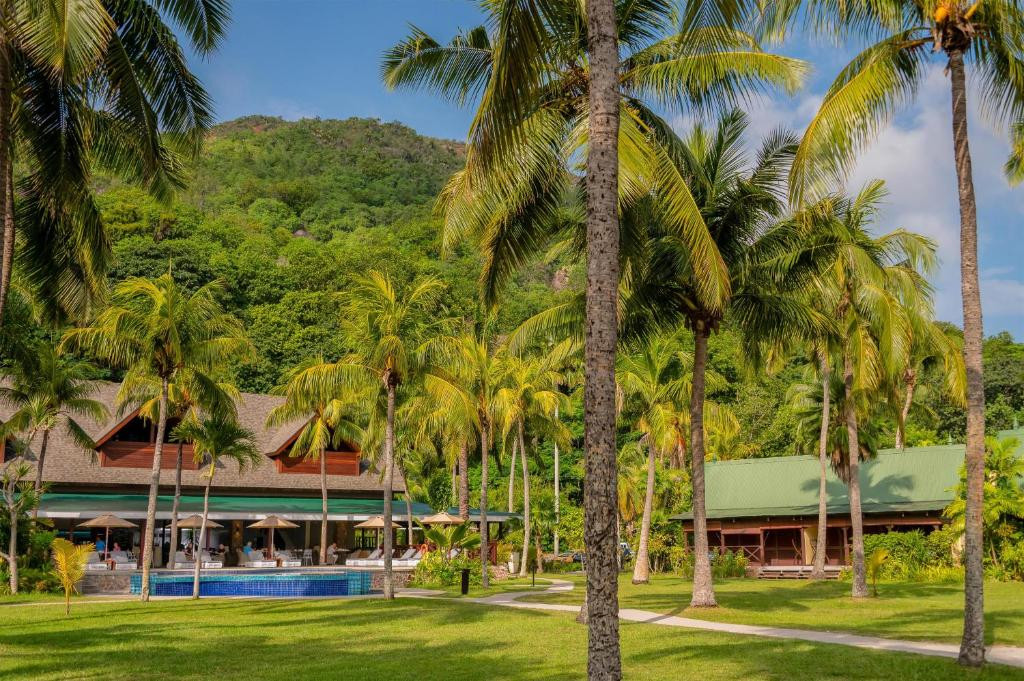 Paradise Sun 4*