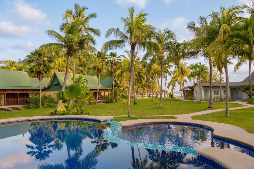 Paradise Sun 4*