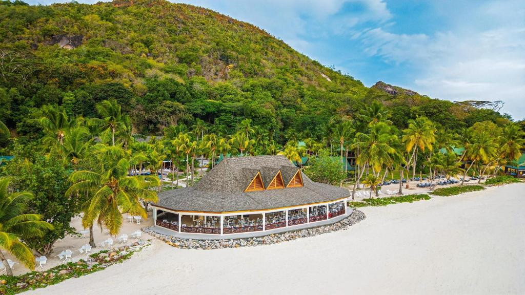 Paradise Sun 4*