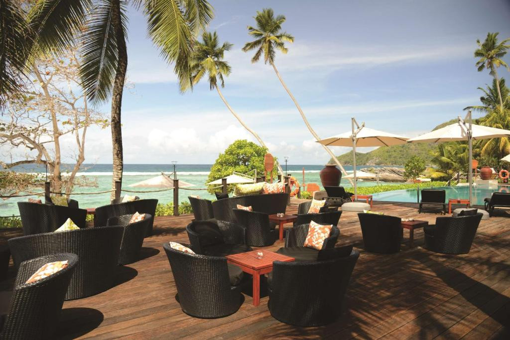 Doubletree By Hilton Seychelles Allamanda Resort & Spa 4*