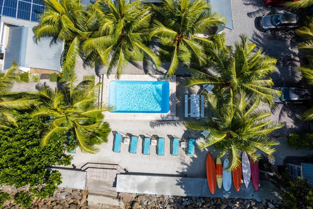 Le Nautique Luxury Beachfront Apartments