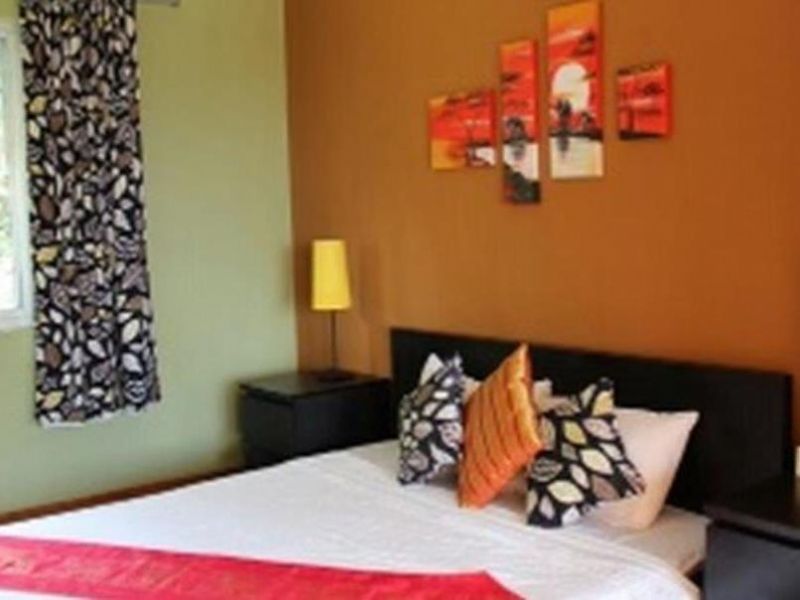 Albizia Lodge Apt 3*