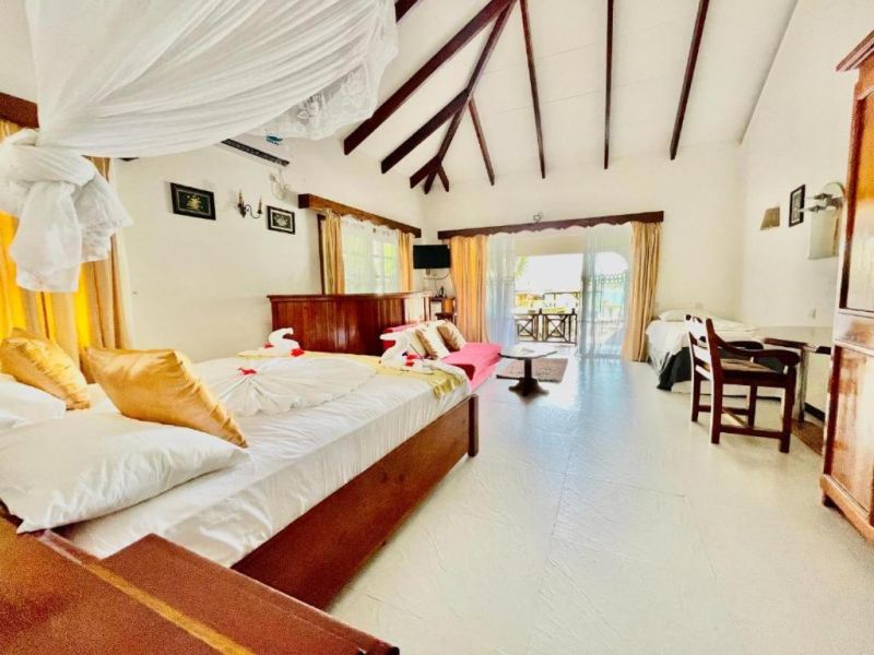 Chez Batista Villa 2*