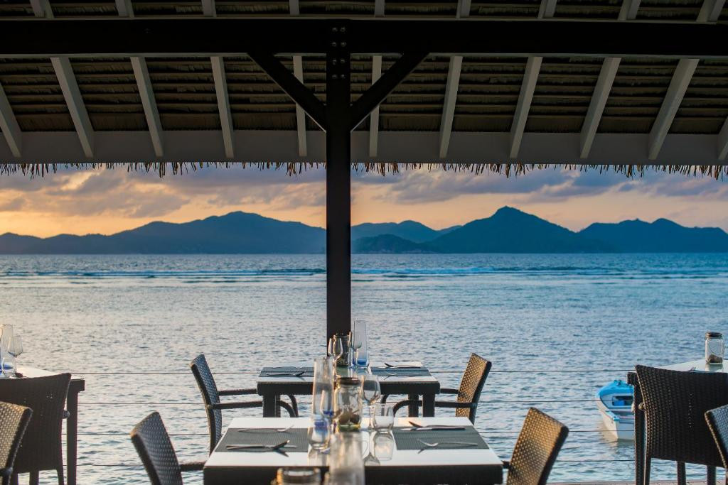 Le Nautique Luxury Waterfront Hotel 4*