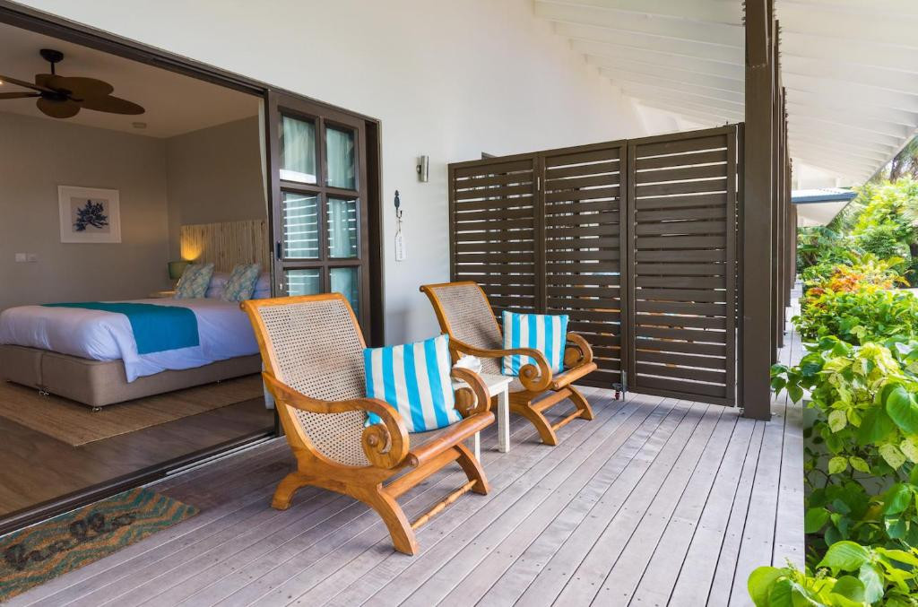 Le Nautique Luxury Waterfront Hotel 4*