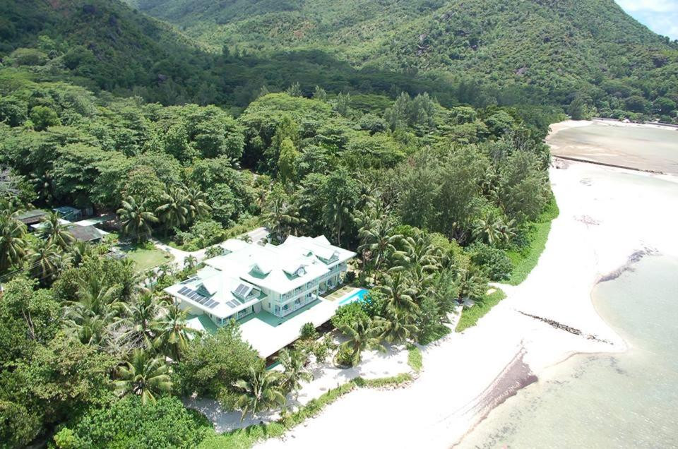 Palm Beach Hotel 3*