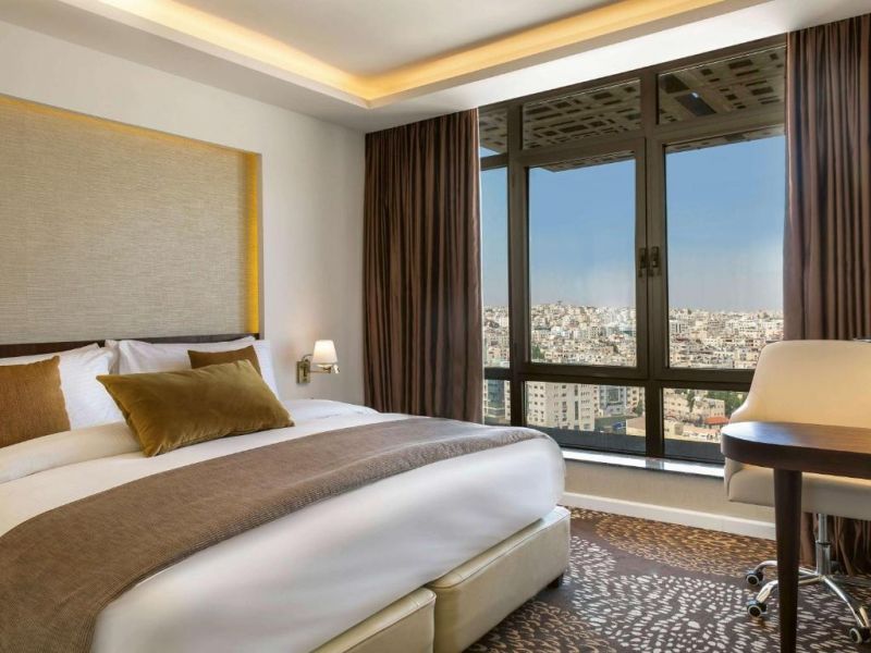Movenpick Hotel Amman (Ex. Holiday Inn Amman) 5*