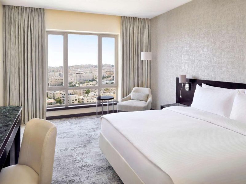 Movenpick Hotel Amman (Ex. Holiday Inn Amman) 5*