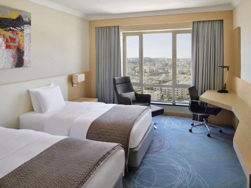 Movenpick Hotel Amman (Ex. Holiday Inn Amman) 5*