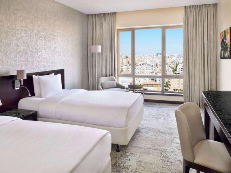 Movenpick Hotel Amman (Ex. Holiday Inn Amman) 5*