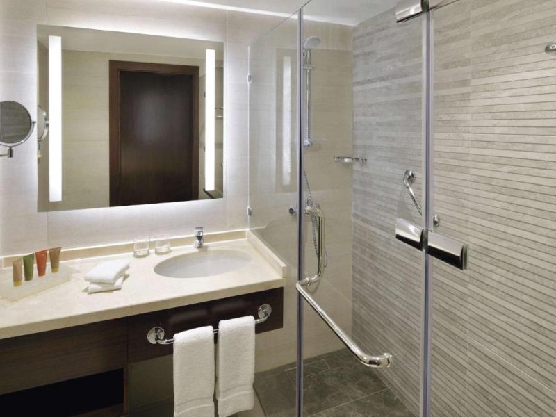 Movenpick Hotel Amman (Ex. Holiday Inn Amman) 5*