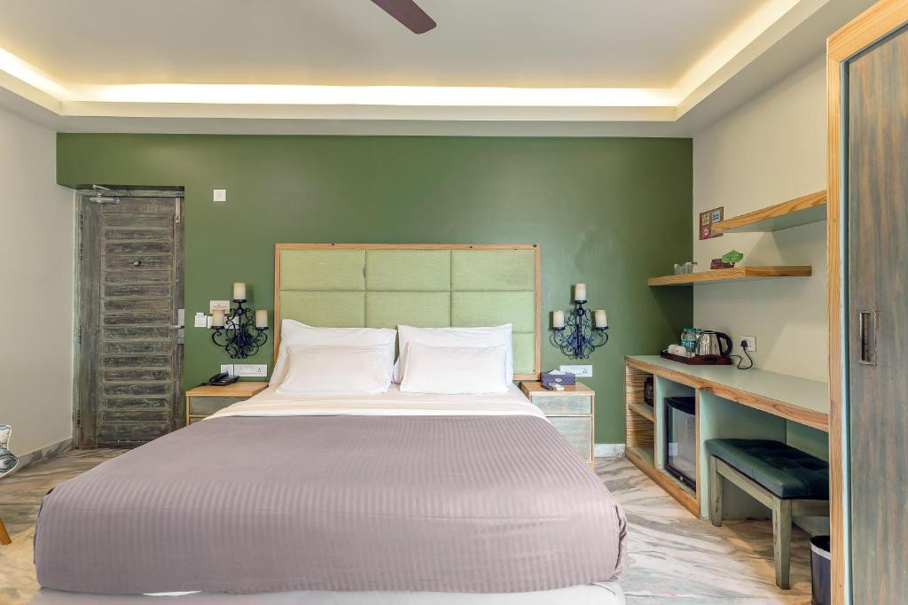 The Baga Beach Resort 5*