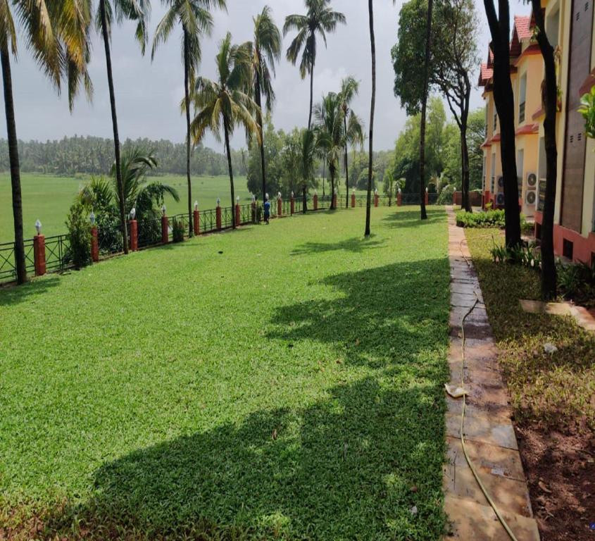 Sea Queen Resort (Ex. Bollywood Sea Queen) 4*