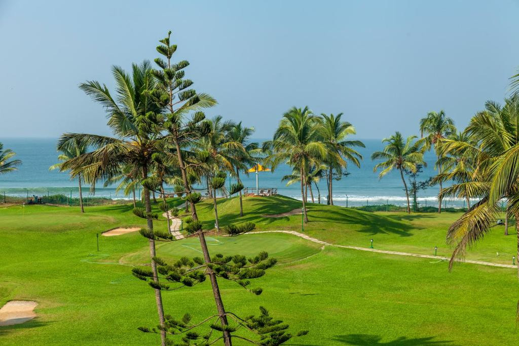Caravela Beach Resort (Ex. Ramada Caravella) 4*