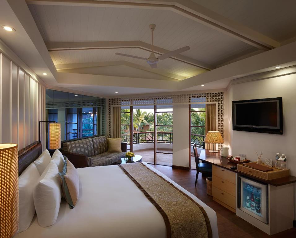 Caravela Beach Resort (Ex. Ramada Caravella) 4*