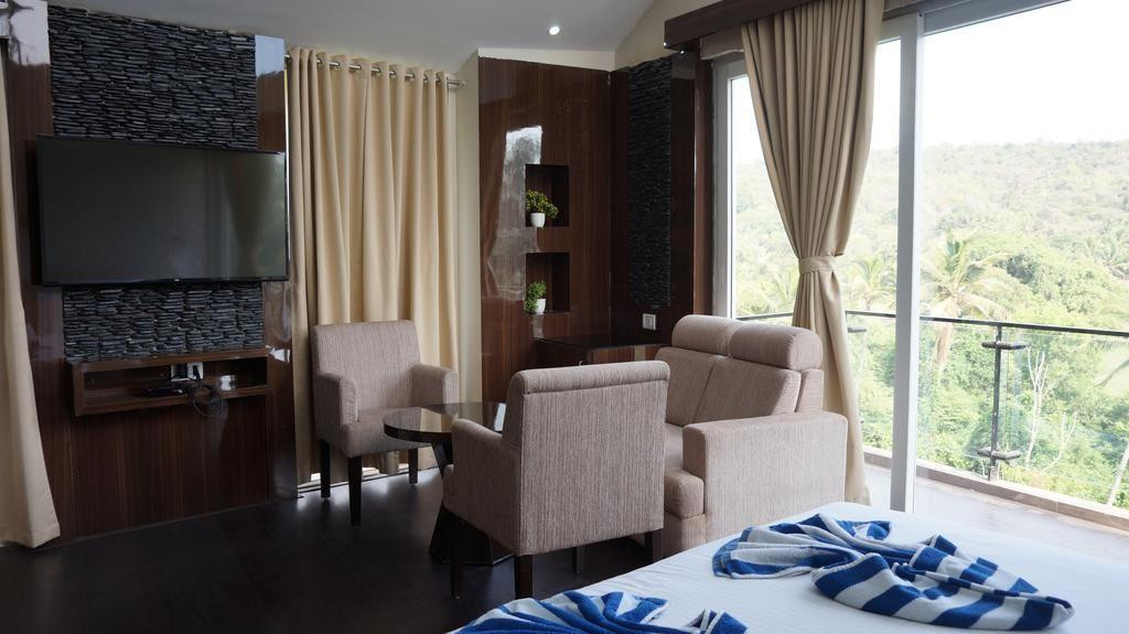 Ansh Hotel 2*