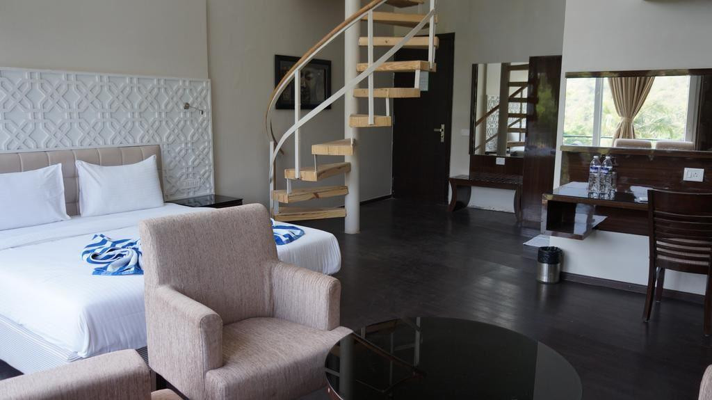 Ansh Hotel 2*