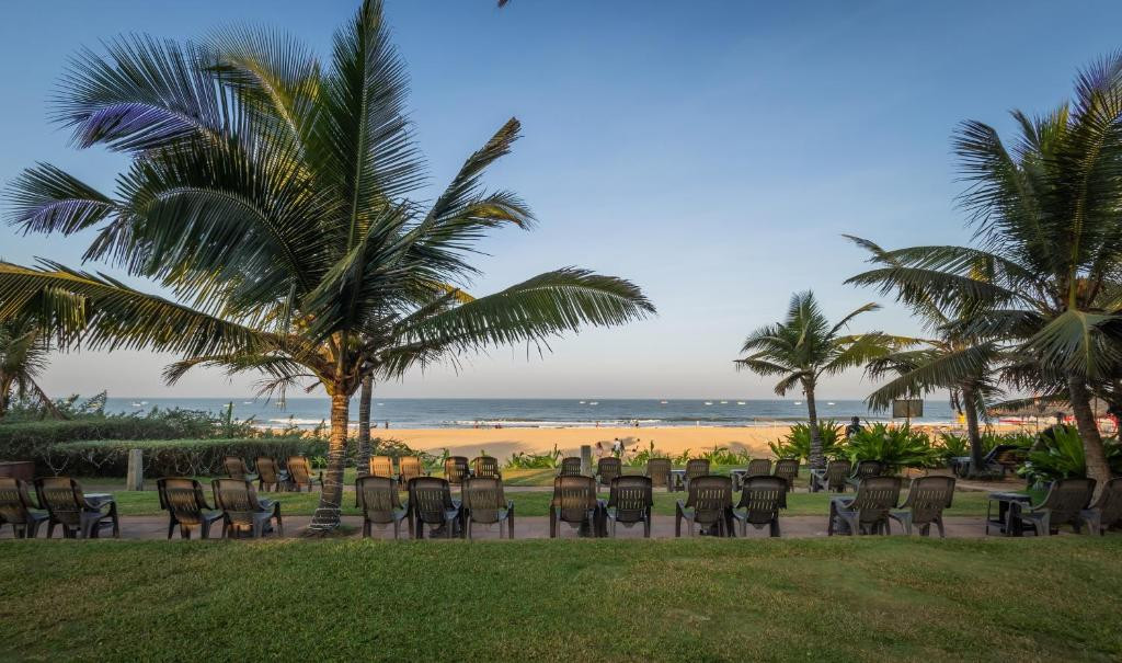 Chalston Beach Resort 3*