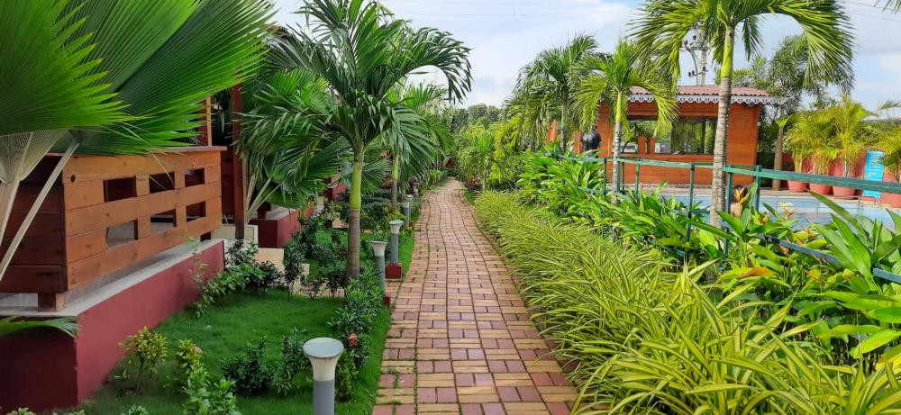 Grand Vatika Resort 3*