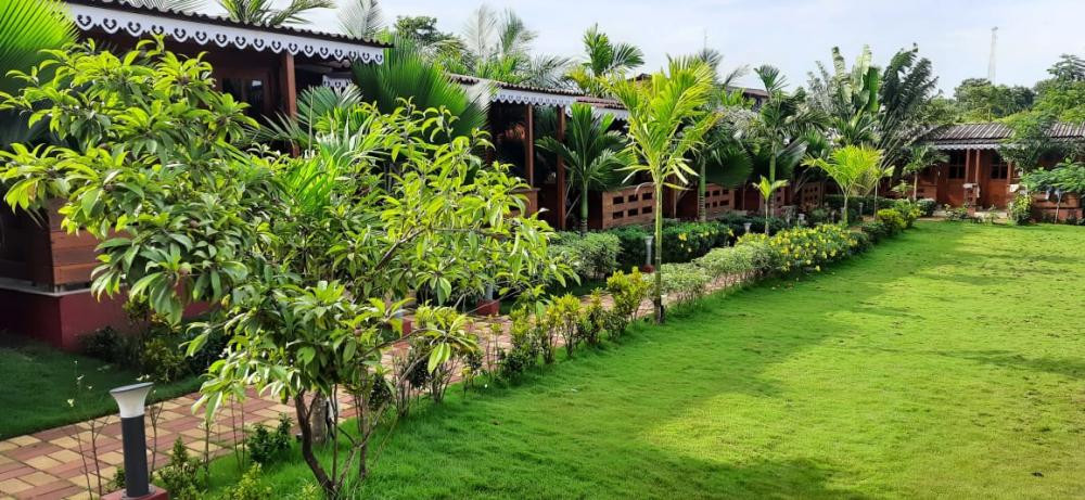 Grand Vatika Resort 3*