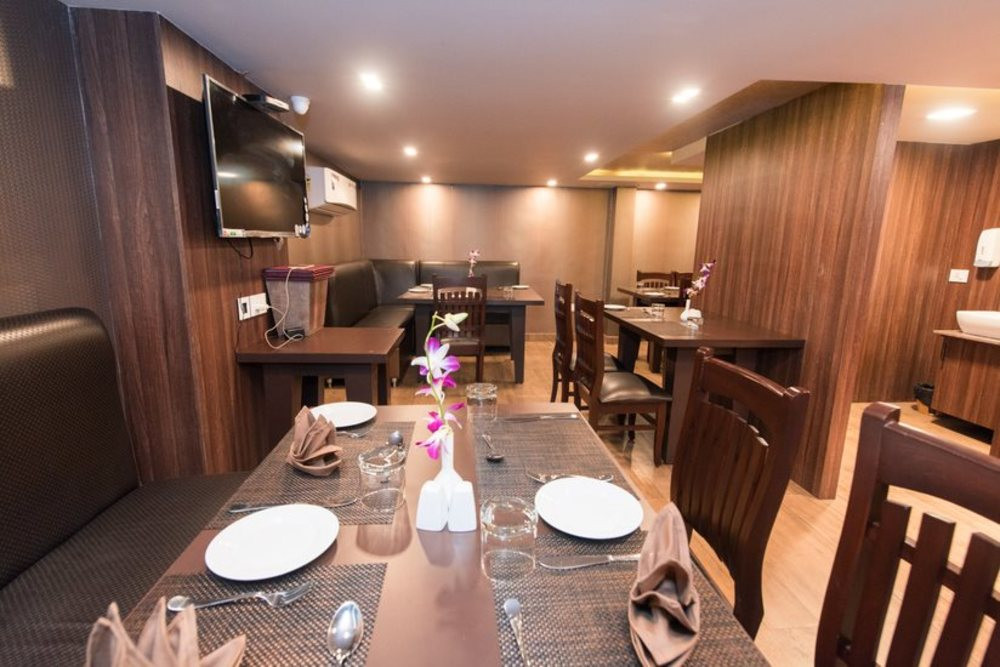 Victoria Paradise Inn Boutique (Ex. Hotel Royal Anthurium)  2*