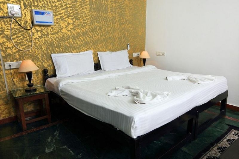 La Casa Siolim 2*