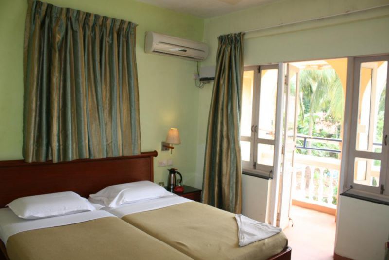 Lambana Resort 2*