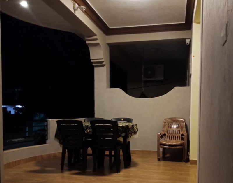 Madhus Inn 1*