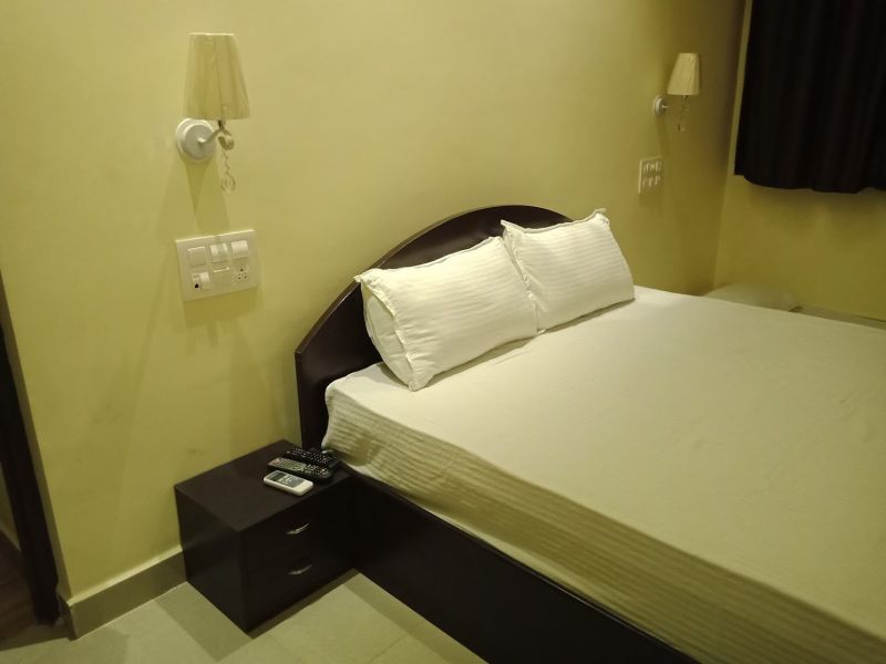 Madhus Inn 1*