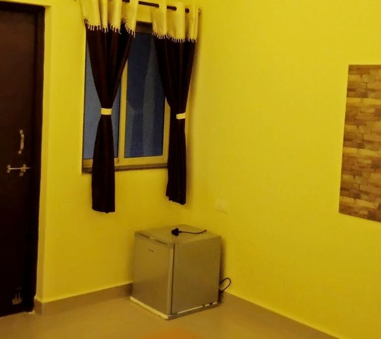 Madhus Inn 1*