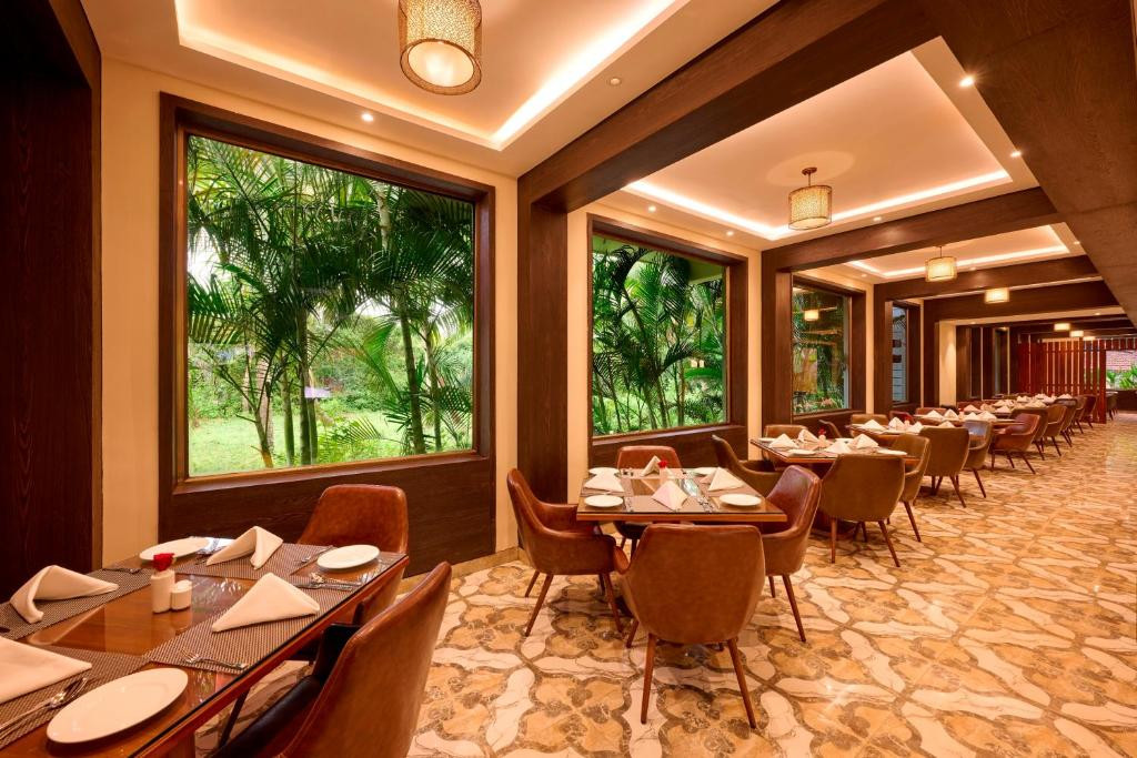 Sea Breeze Sarovar Portico (Ex. Sea Breeze Max Resort & Spa) 3*