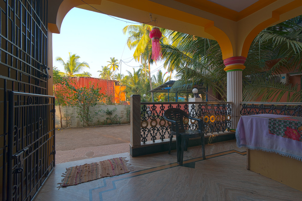Morjim Guest House 1*