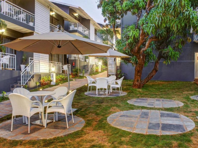 Oceans 7 Ashvem (Ex. Oyo Townhouse Ashvem) 2*
