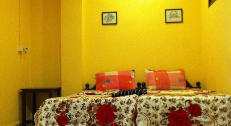 Pauline River Front Guesthouse 1*