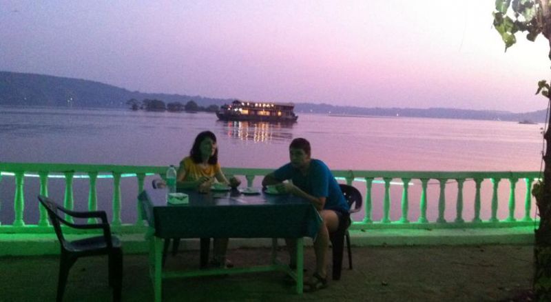 Pauline River Front Guesthouse 1*