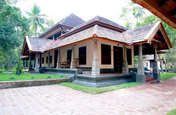 Perumbayil Ayurveda Mana 2*