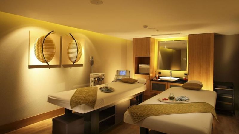 Radisson Blu Plaza Delhi 5*