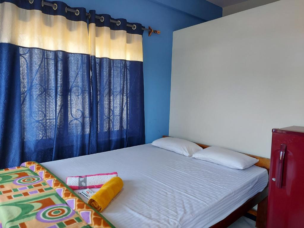 Red Rock Beach Hotel 2*