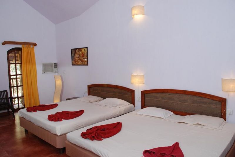 Sea Breeze Inn 3*