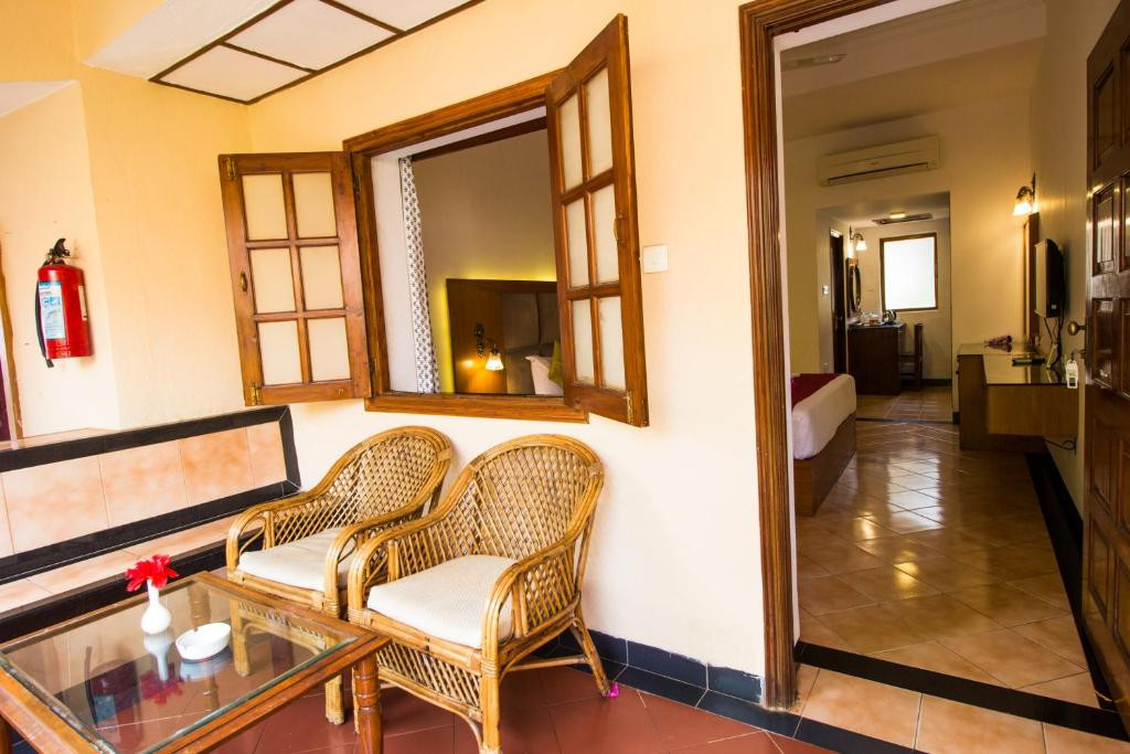 Shikara Beach Resort (Ex. Luisa By The Sea) 3*