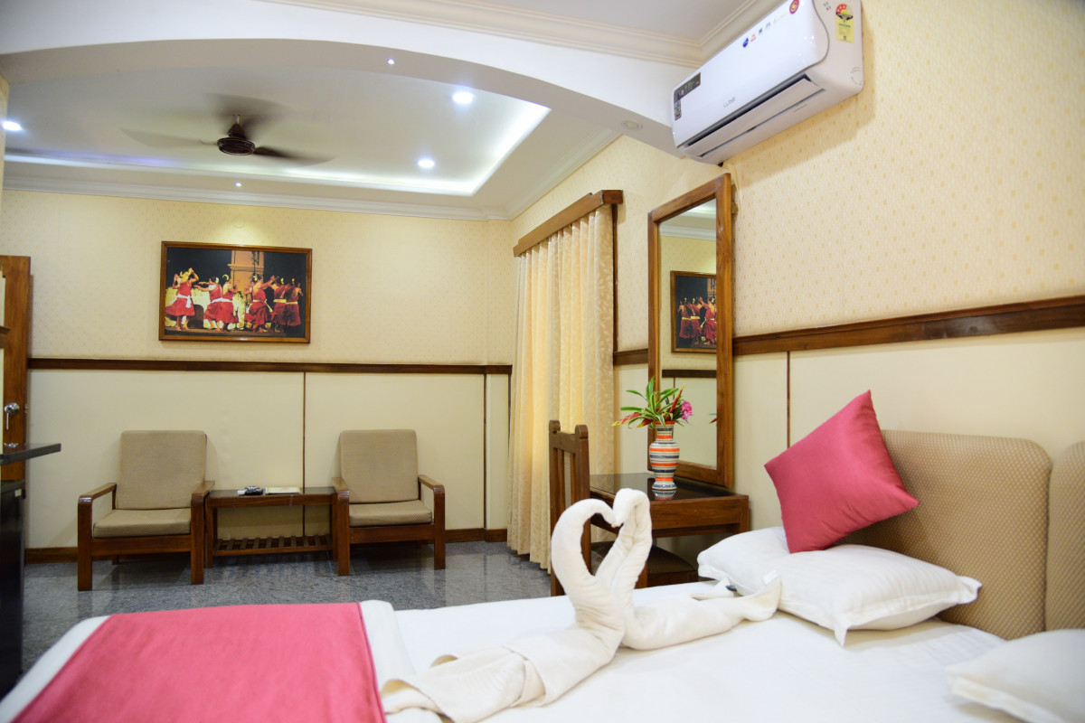Summer Ville Beach Resort 2*