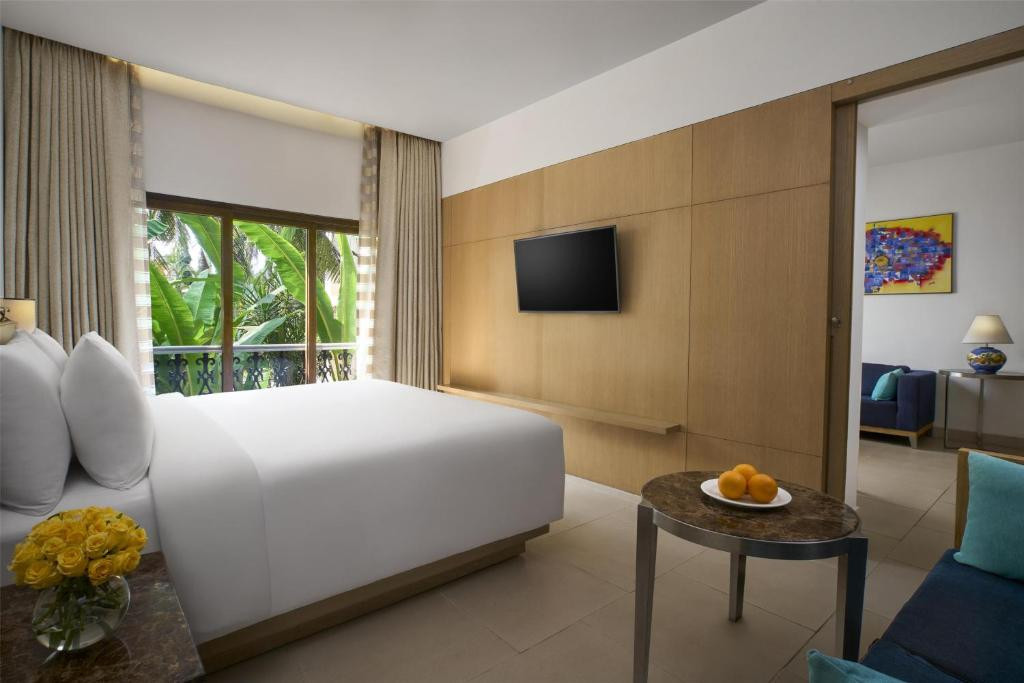 Radisson Goa Candolim (Ex. Victor Exotica) 4*