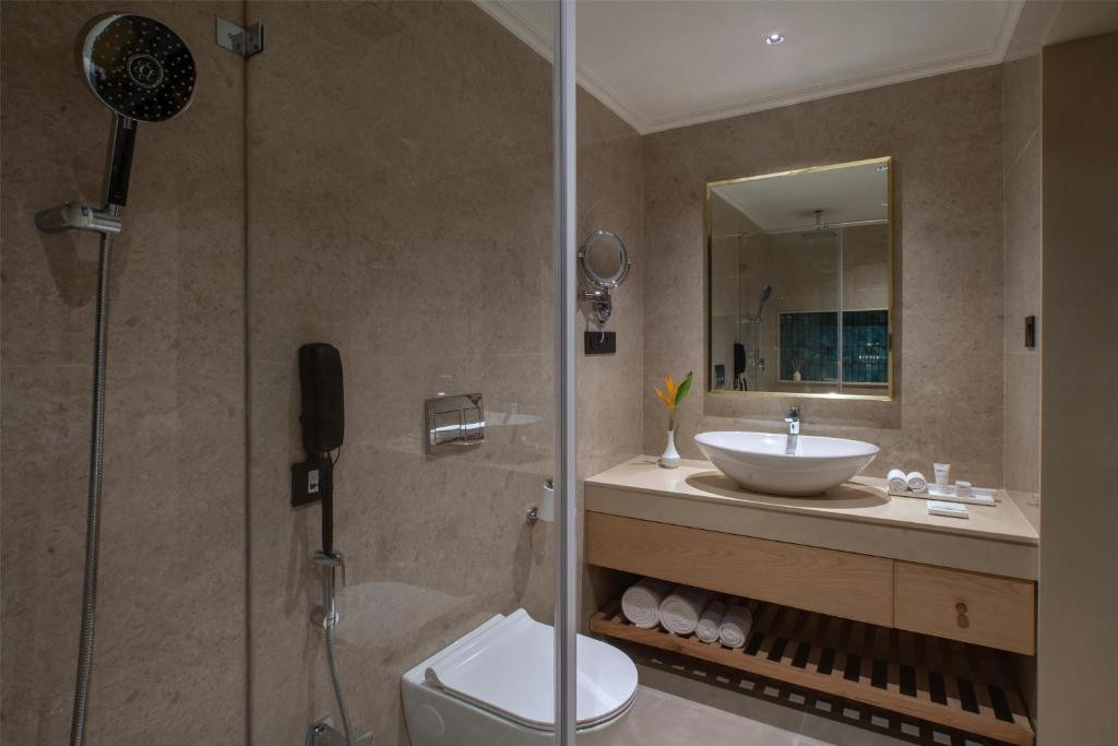 Radisson Goa Candolim (Ex. Victor Exotica) 4*