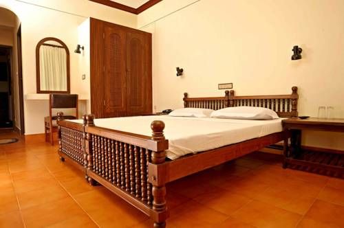 Vijaya Varma Beach Resort 2*