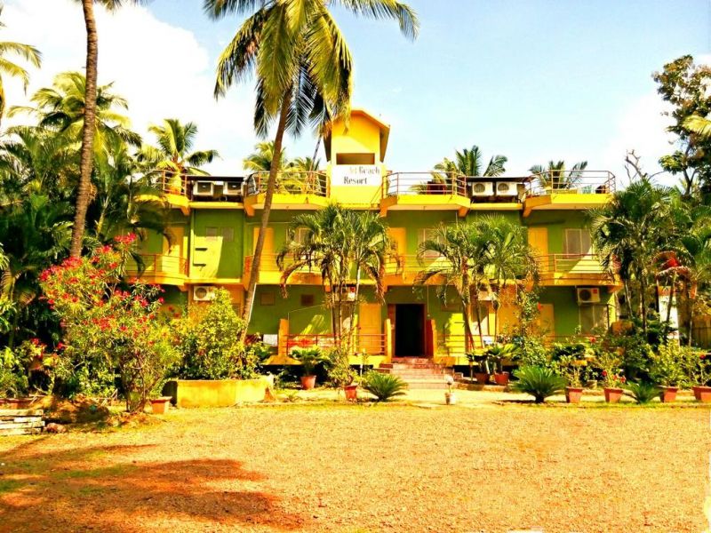 Wavelet Beach Resort 2*