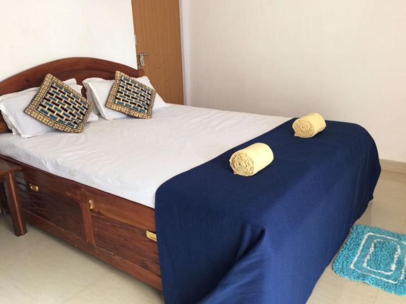 White House Beach Apartment 1*