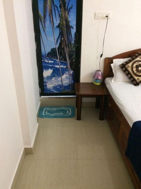 White House Beach Apartment 1*