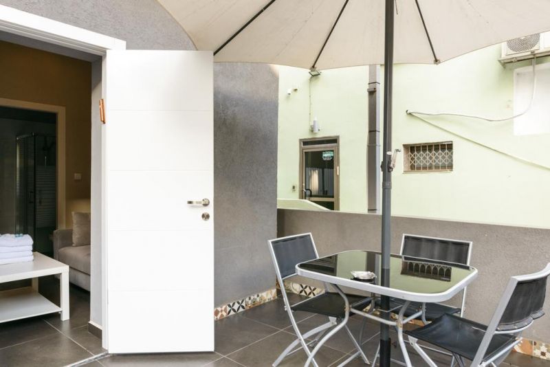 Crown Sea Hostel 3*