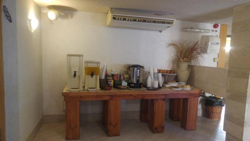 Marom Hotel 3*