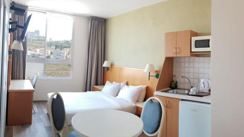 Marom Hotel 3*
